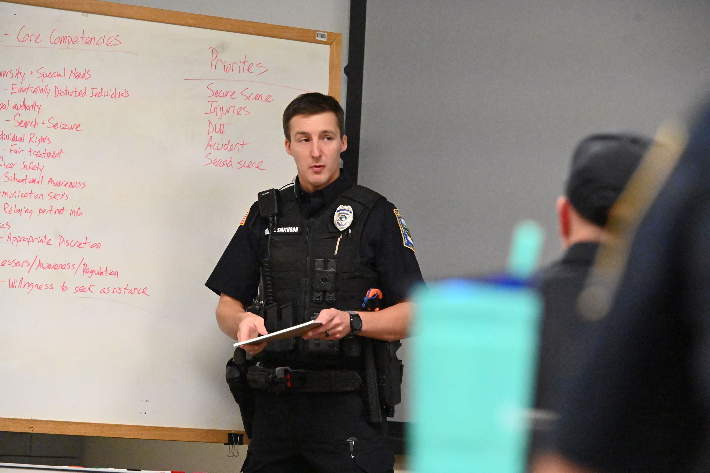 RCPD Officer Presents their Problem Based Learning Exercise to a group